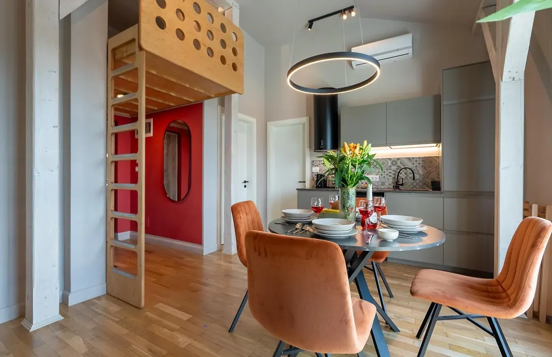 Ultra Central Apartments - Unirii & Old Town-1
