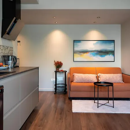 Ultra Central Apartments - Unirii & Old Town-3